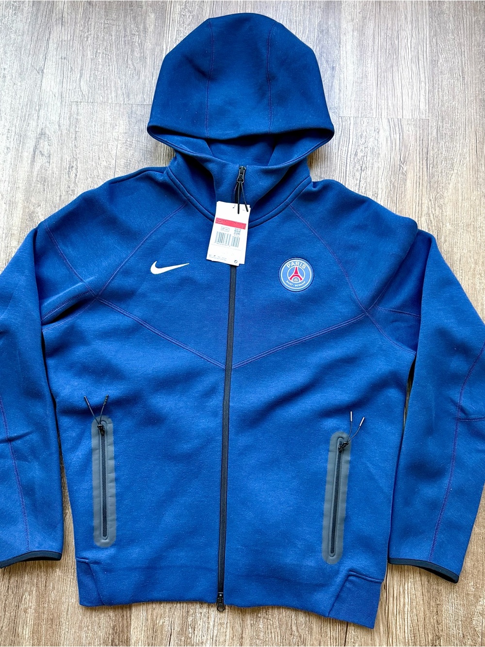 Nike PSG Tech Fleece Windrunner Men’s L FZ7224-410 NWT